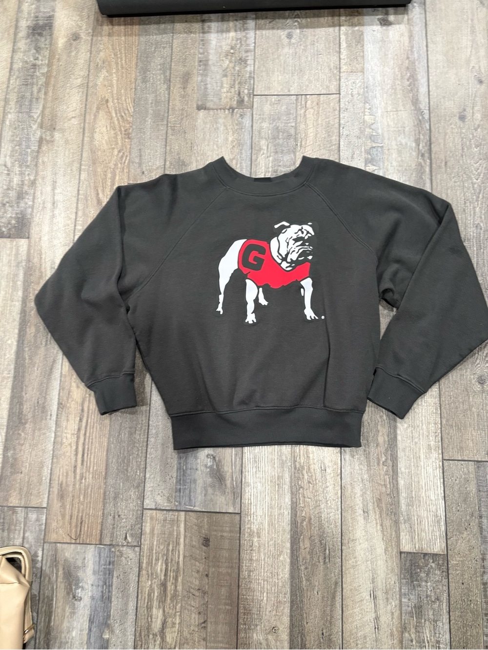 Like New! Georgia Bulldog Graphic Sweatshirt